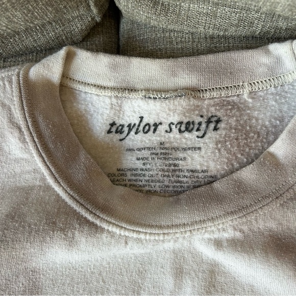 Taylor Swift Folklore limited edition sweatshirt M merch - Picture 3 of 5